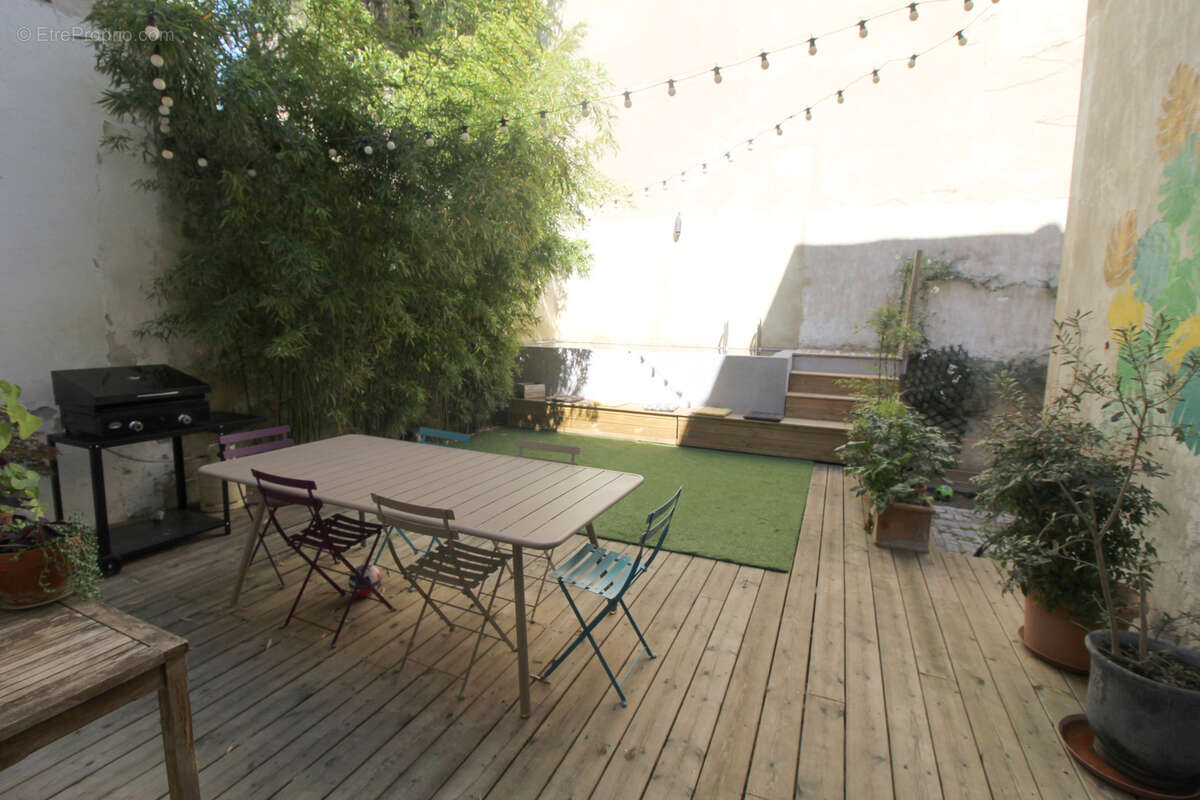 Maison à NIMES