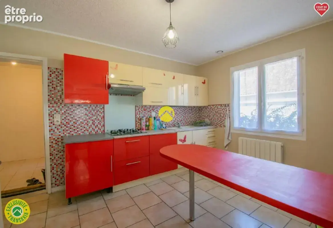 Maison plain-pied au centre village - photo 5