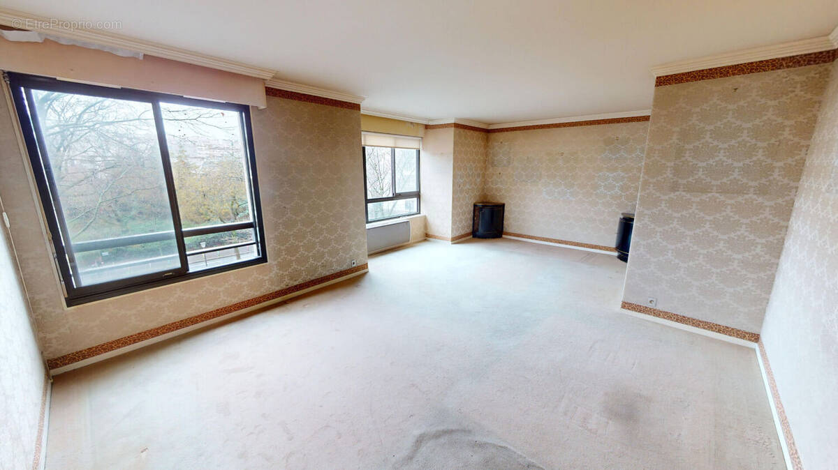Appartement à PARIS-20E