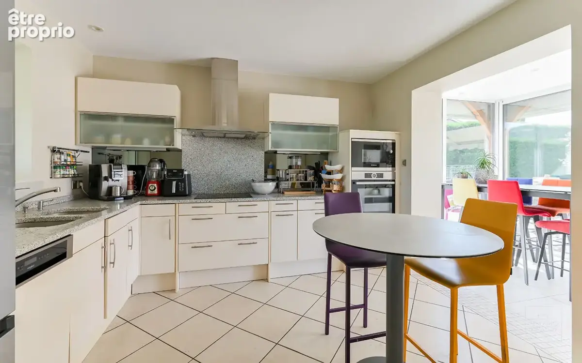 Exclusivité Lissieu - Maison 6 pièces avec vue sur la Mont Verdun - photo 6