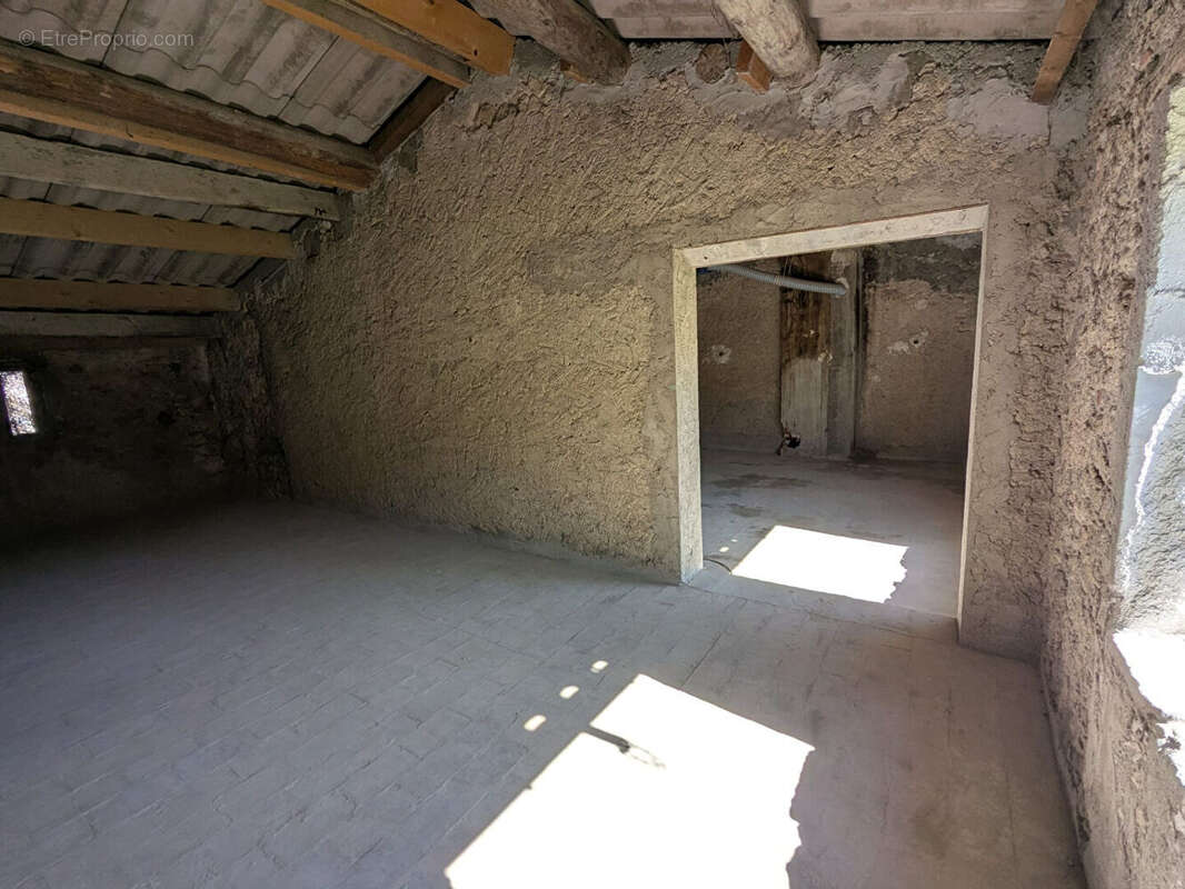 Exclusivité - Appartement Fuveau 3 pièces 72 m2 terrasse - photo 13