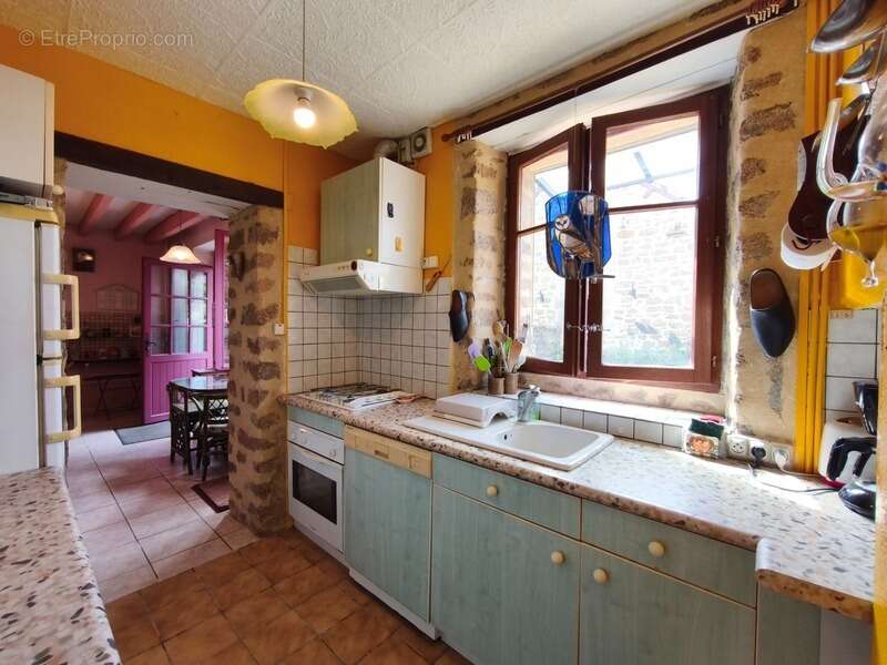 Maison à vendre 5 pièces LA CHAPELLE BALOUE (23) proche de A20 Limoges Paris - photo 3