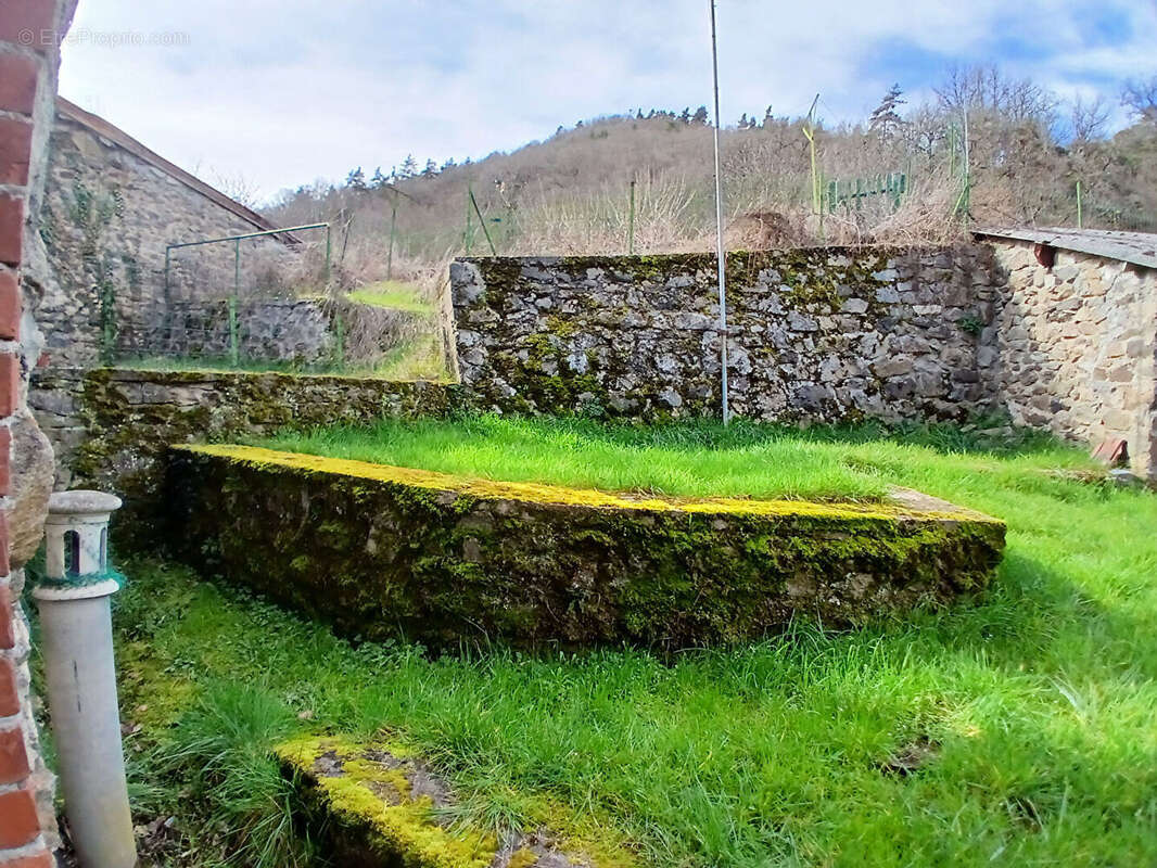 Maison à FERRIERES-SAINT-MARY