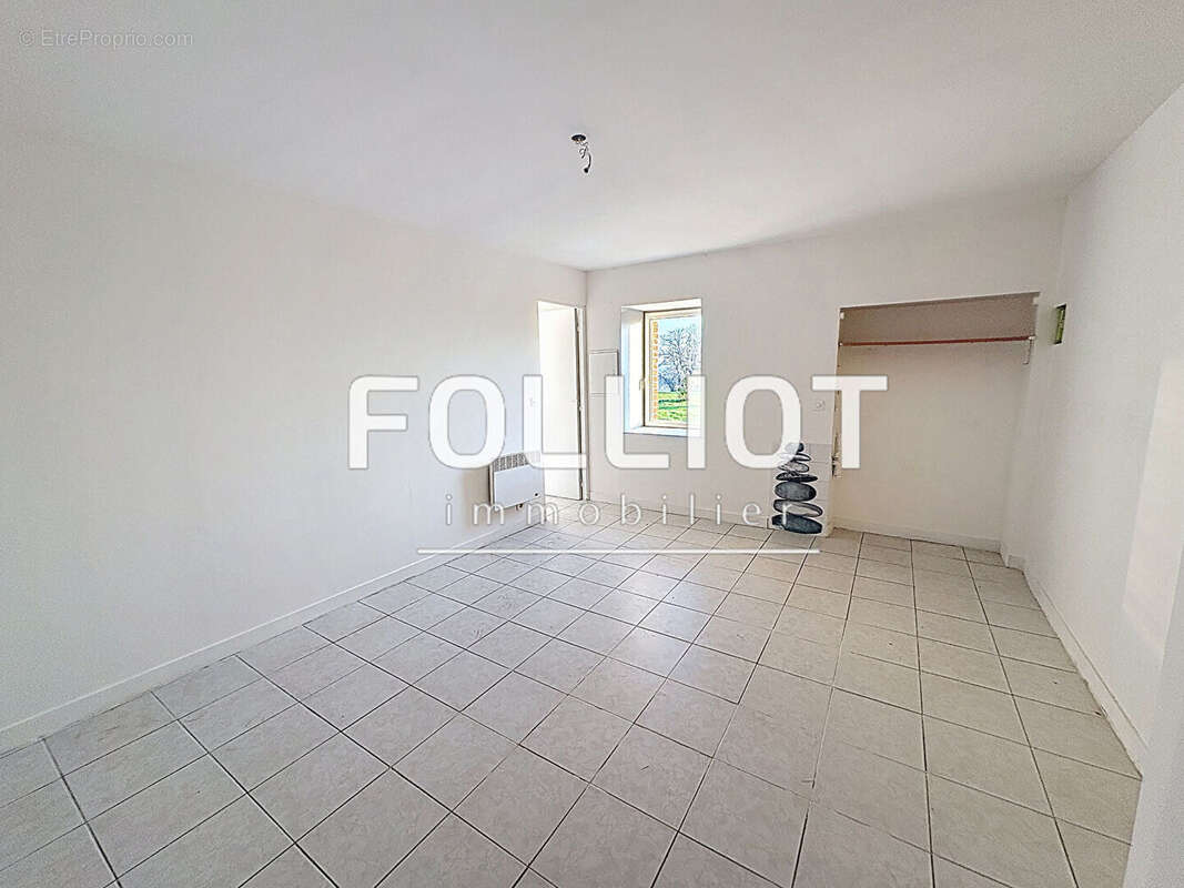 A VENDRE - Maison en pierre au Parc - photo 6