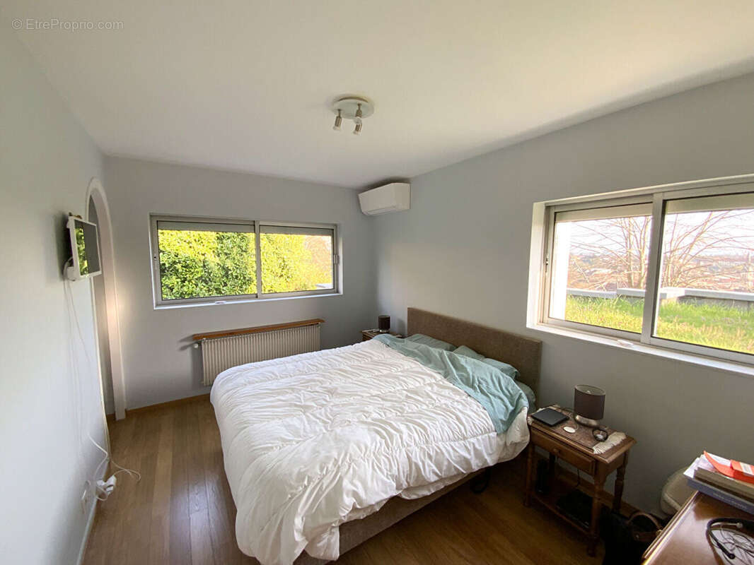 Maison à LE CREUSOT