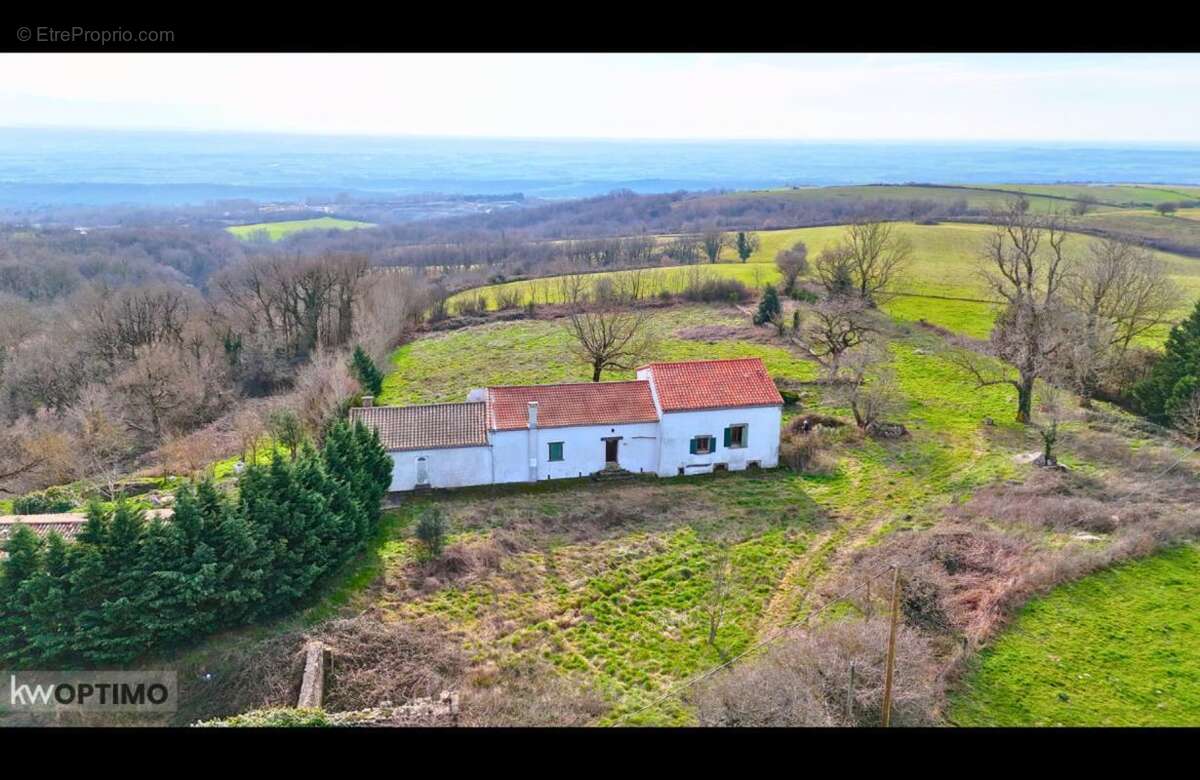 Maison à SAINT-FERREOL-DE-COMMINGES