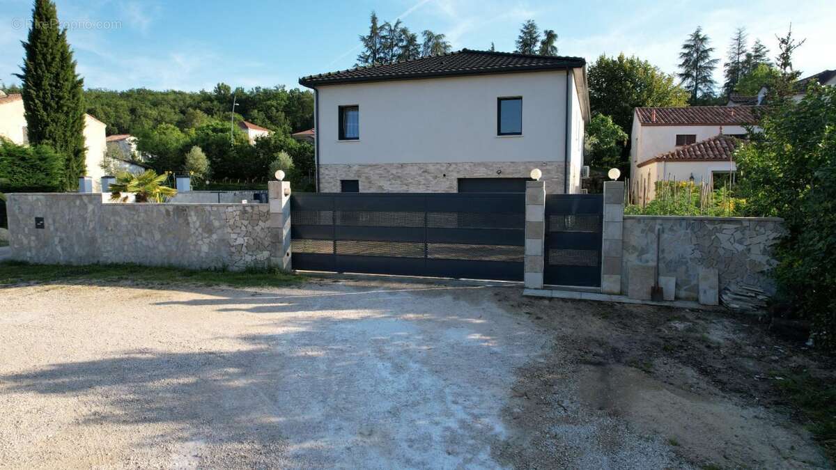 Maison à PRADINES
