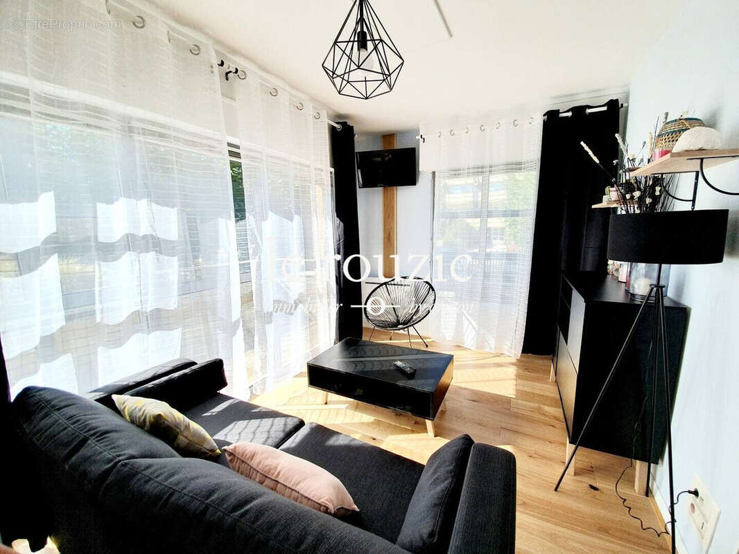 Appartement 146 m² à vendre à Vannes (56000) - photo 2