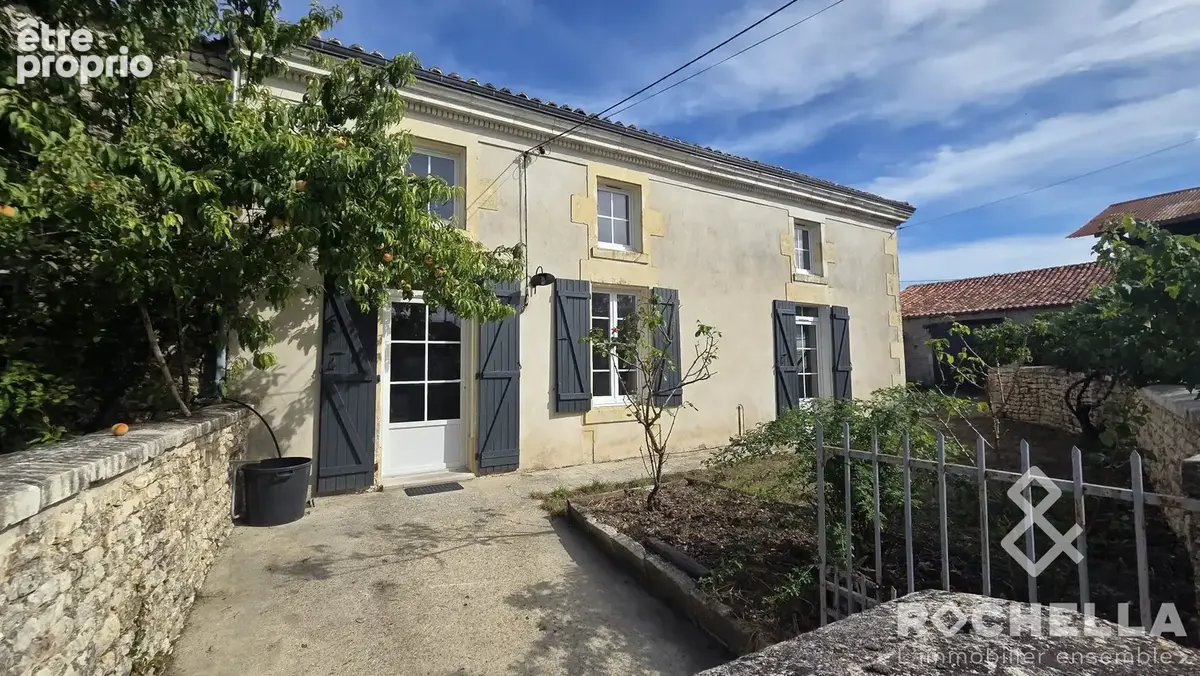 Maison à PAILLE