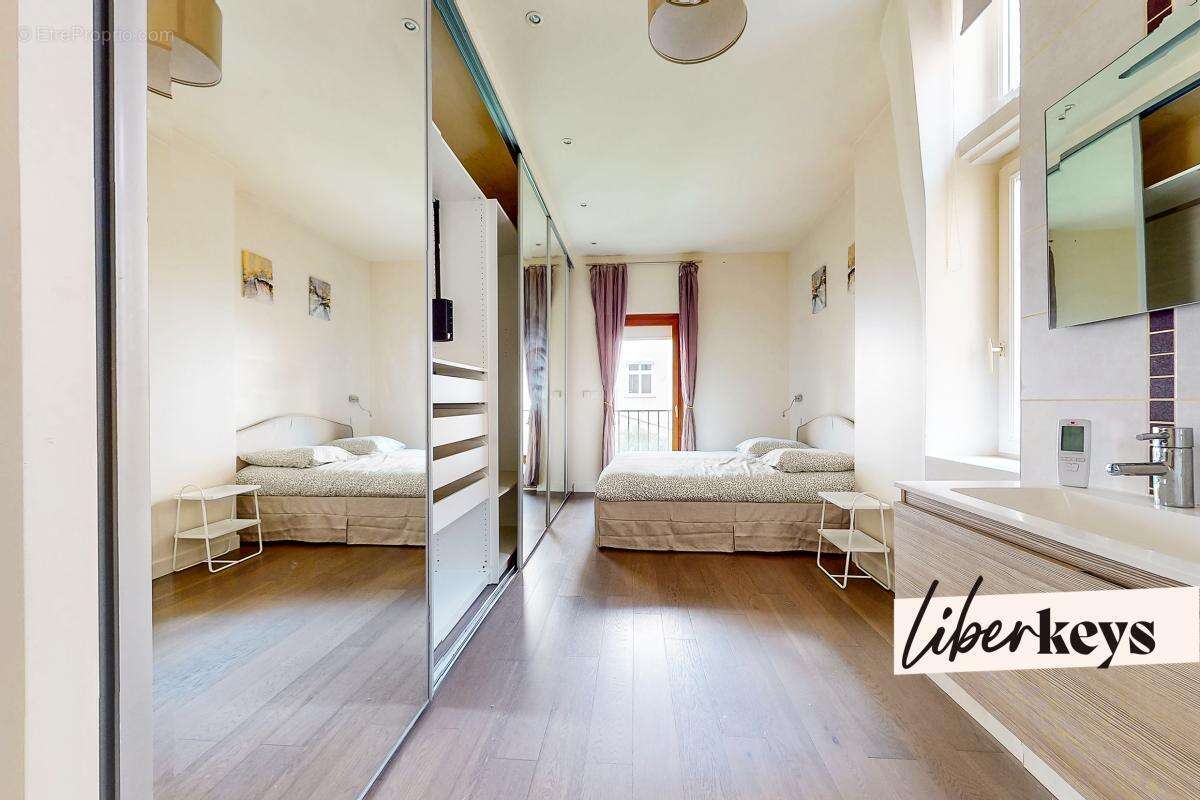 Appartement à LYON-1E
