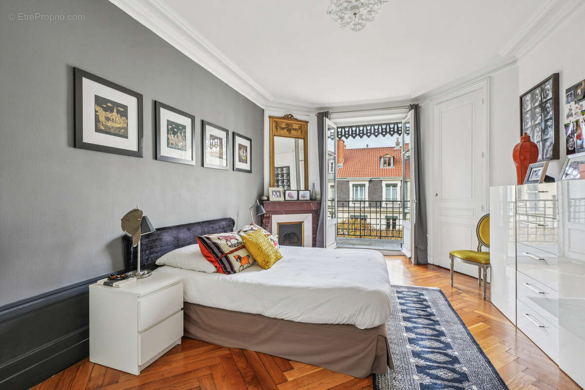 Appartement à LYON-6E