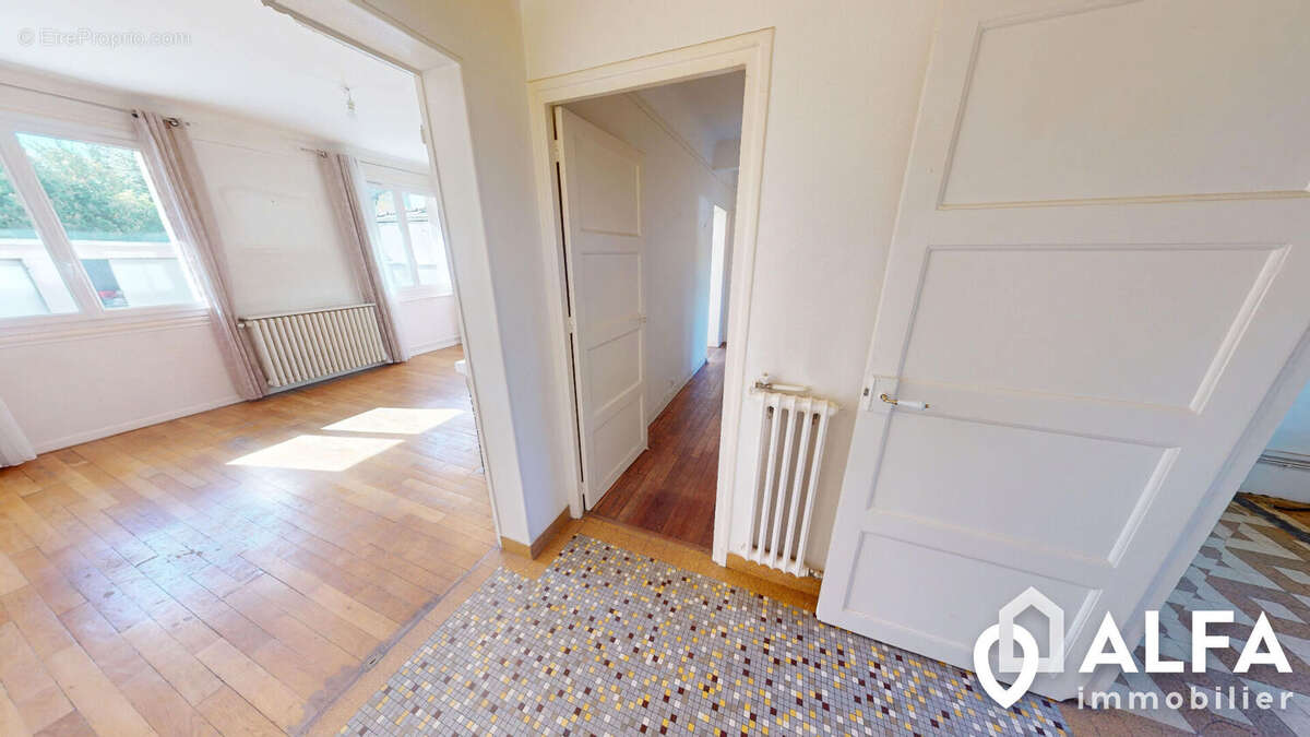 Appartement à DEUIL-LA-BARRE