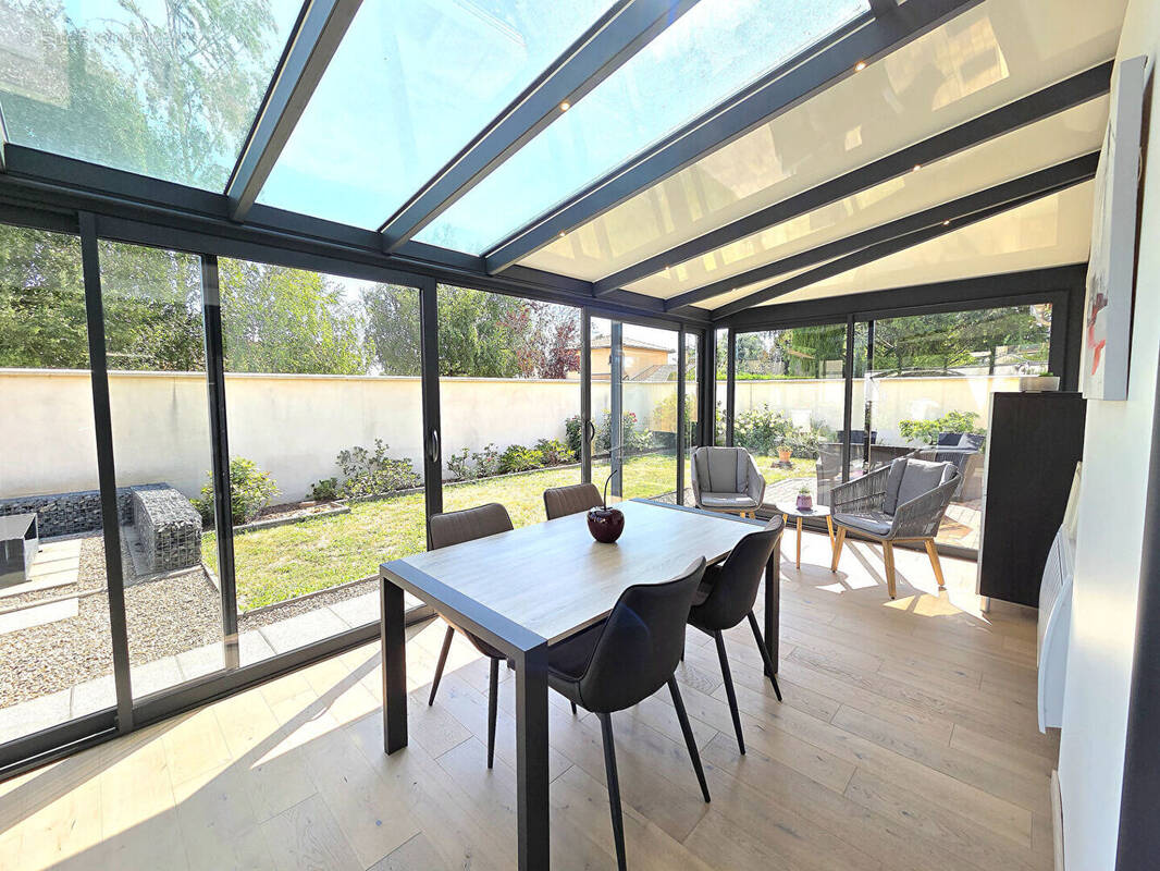 Maison à RILLIEUX-LA-PAPE