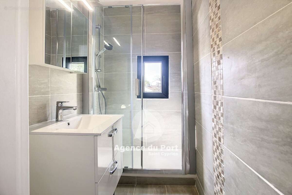 Appartement à SAINT-CYPRIEN