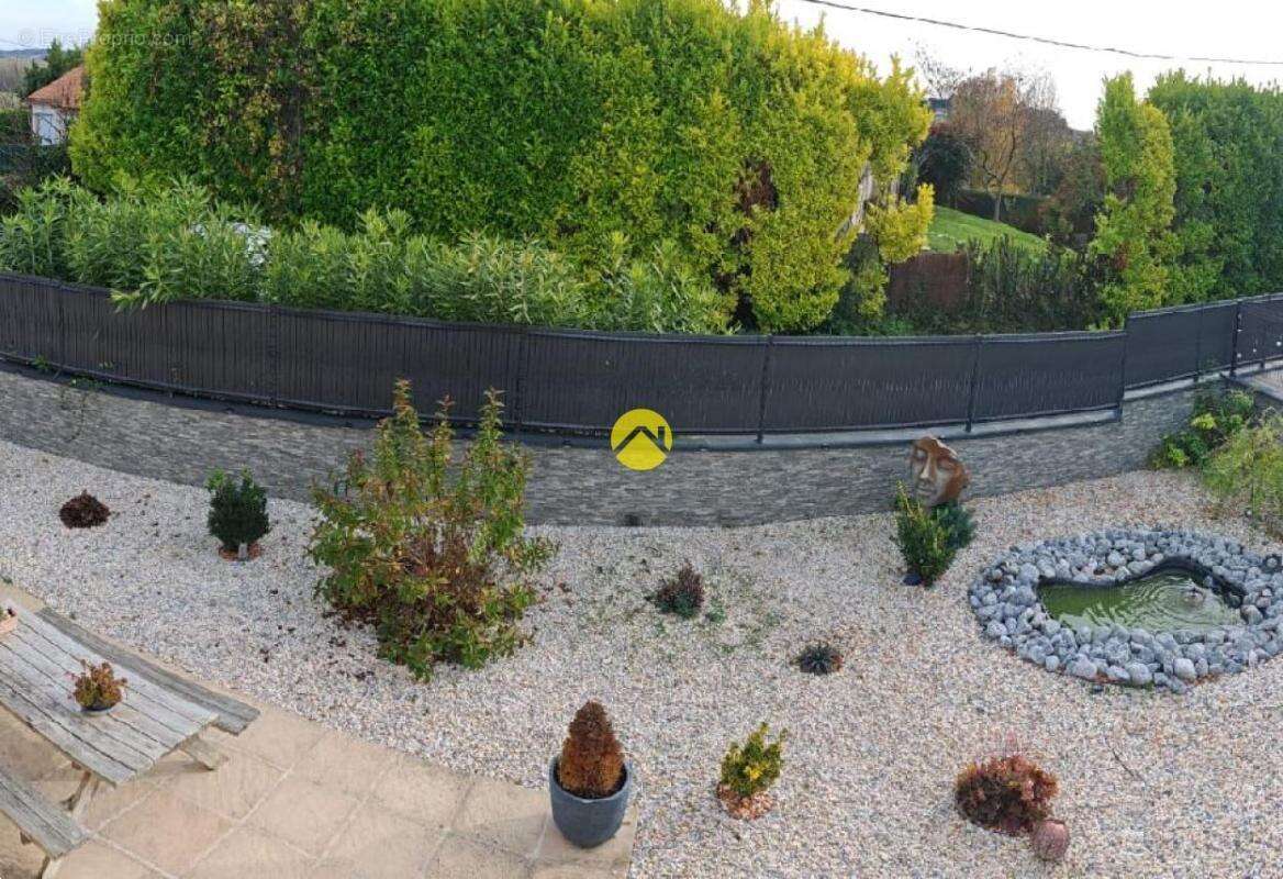 Maison à CHATELLERAULT