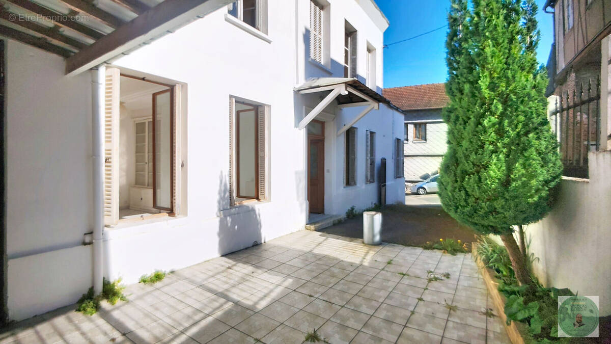 Maison à ELBEUF