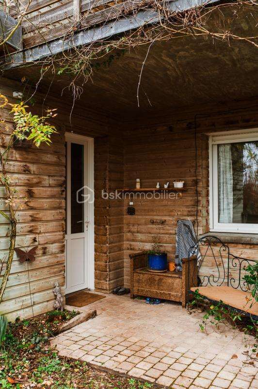 Maison à VILLAINES-LES-ROCHERS