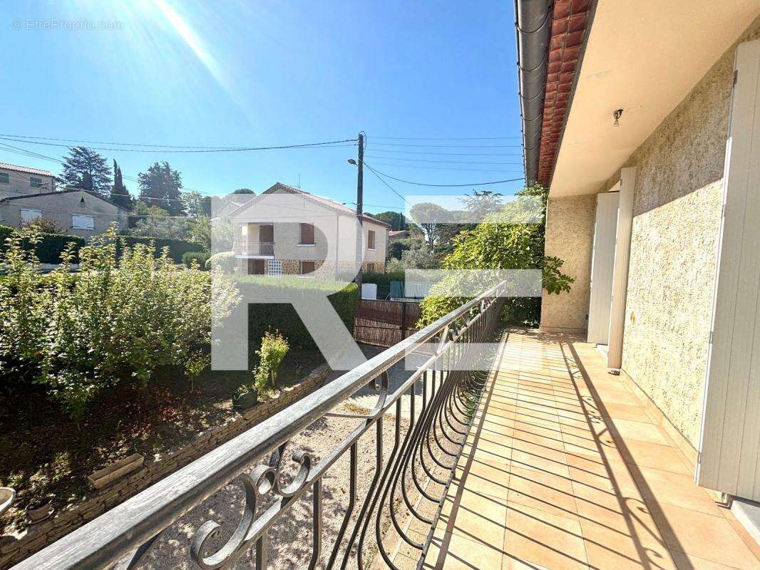 Maison à VAISON-LA-ROMAINE