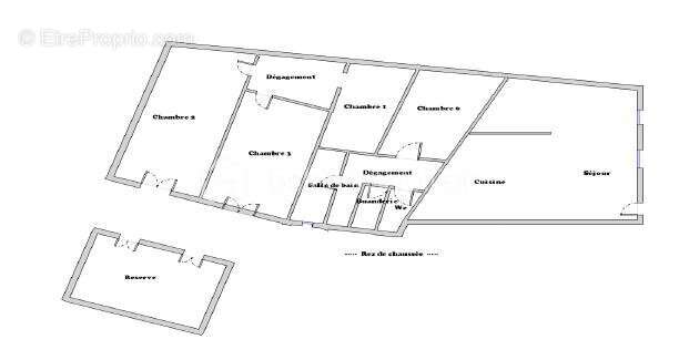 Grand ensemble immobilier de 367 m² avec terrain & Parking - photo 17