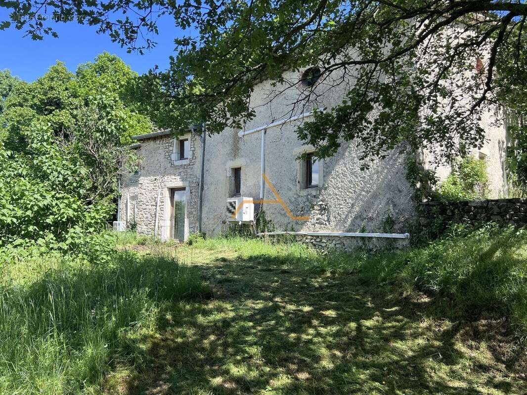 Maison à LA BEGUDE-DE-MAZENC
