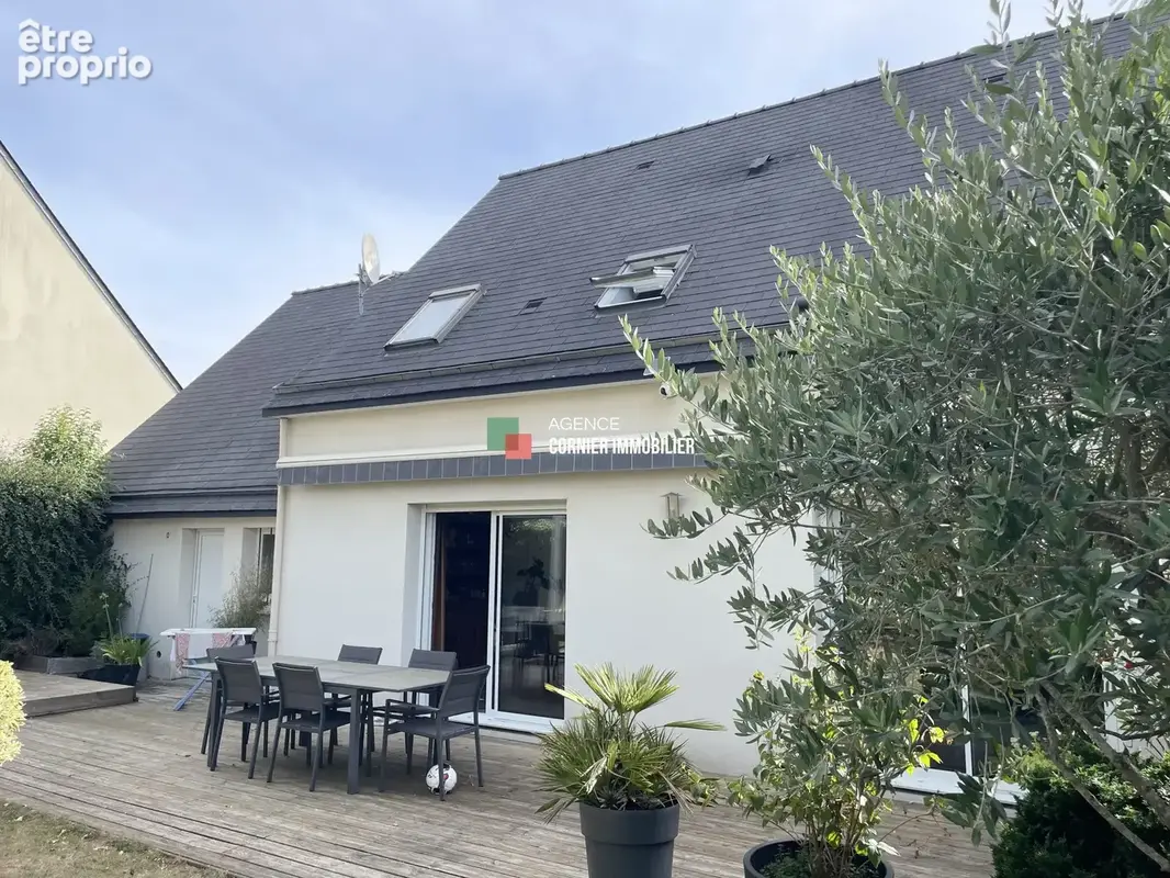 Maison 7 pièces 147 m² à vendre à Vitre (35500) - photo 2