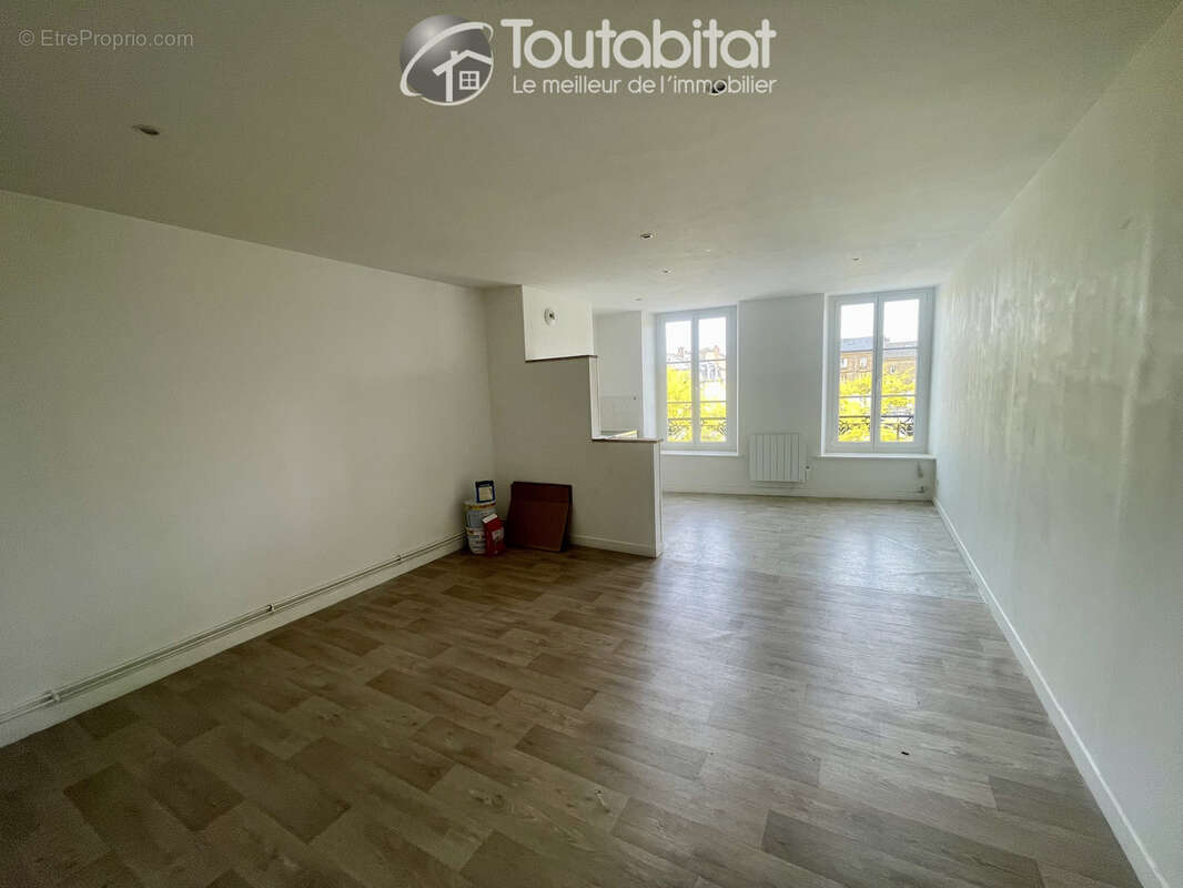 Appartement à CHARLEVILLE-MEZIERES