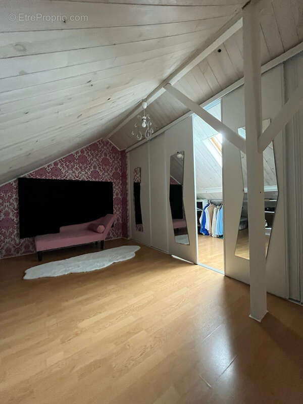 Appartement à MONTSOULT