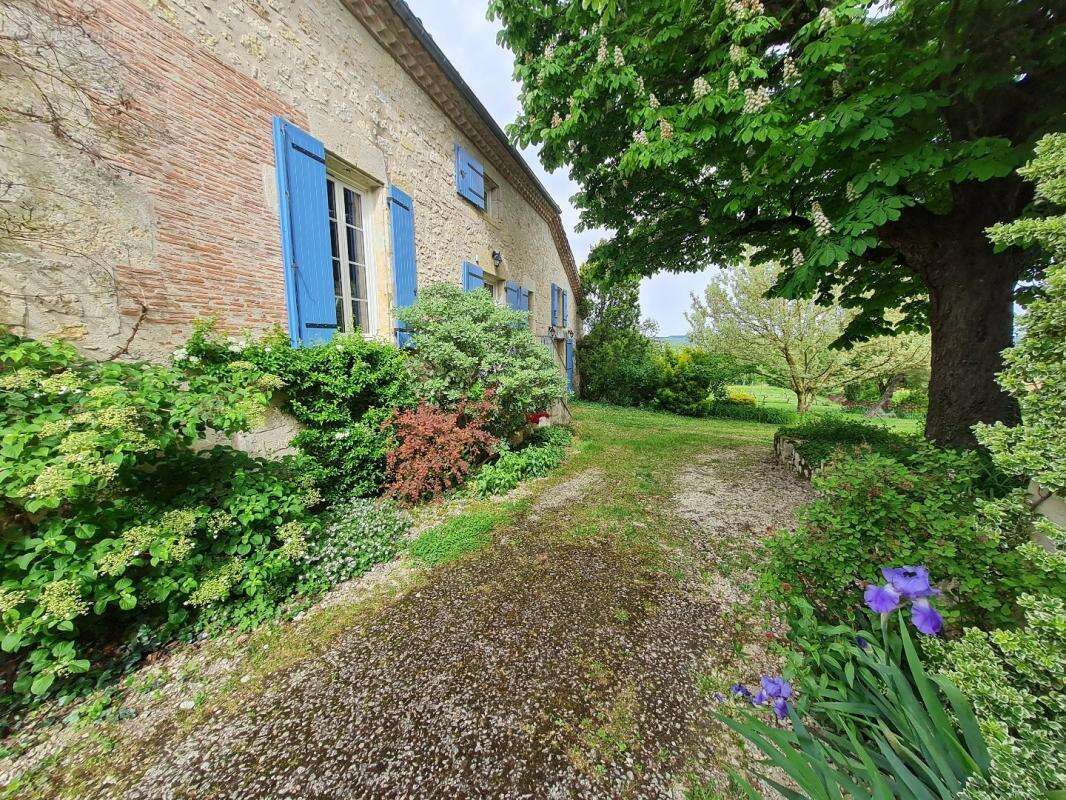 Maison à MIRADOUX