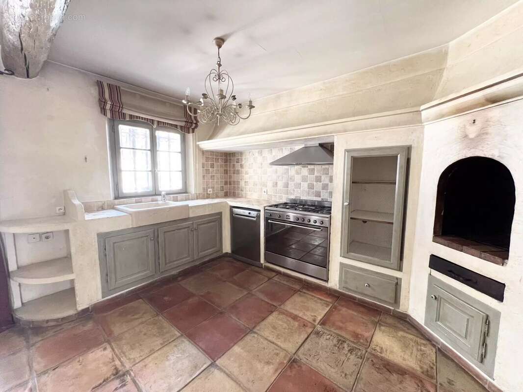 Appartement à COGOLIN