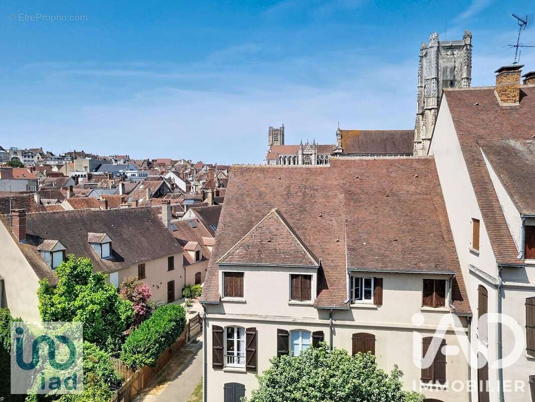 Appartement 89 m² à Auxerre  - photo 4