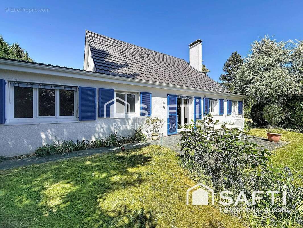 Photo 2 - Maison à LESIGNY