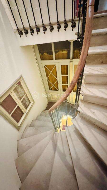 Maison bourgeoise pour rénovation partielle - photo 13