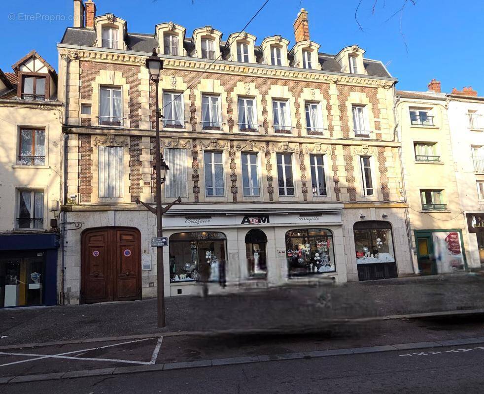 Appartement à MANTES-LA-JOLIE