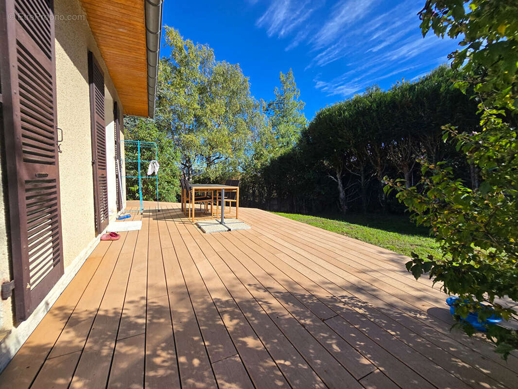 Maison à ESPALY-SAINT-MARCEL