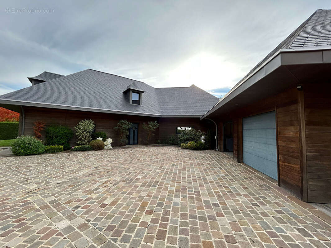 Maison à ILLIERS-COMBRAY