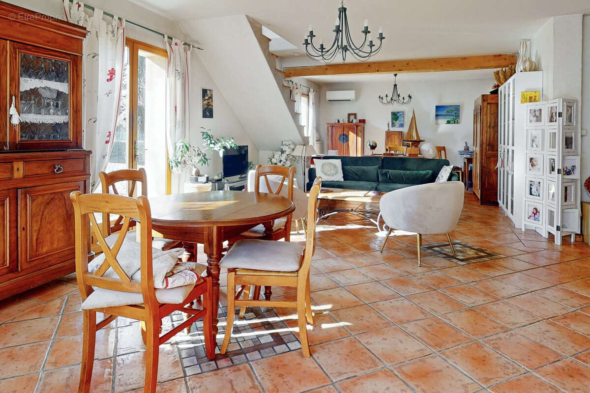 Maison à LES PENNES-MIRABEAU