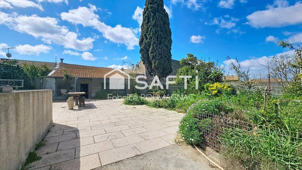 Photo 1 - Maison à LESPIGNAN