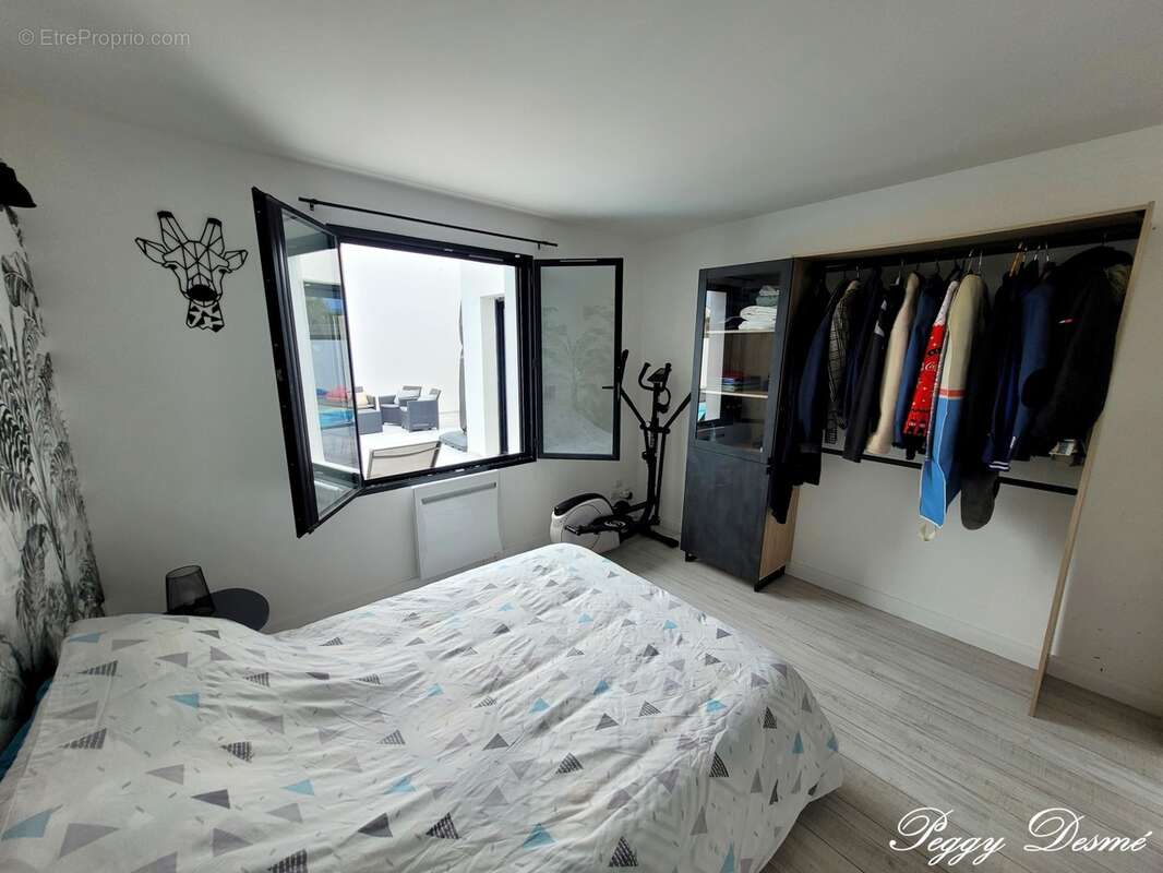 Maison à vendre 6 pièces VILLEDOUX (17) - Elégance et Confort aux portes de La Rochelle - 6 pièces - Piscine - photo 14