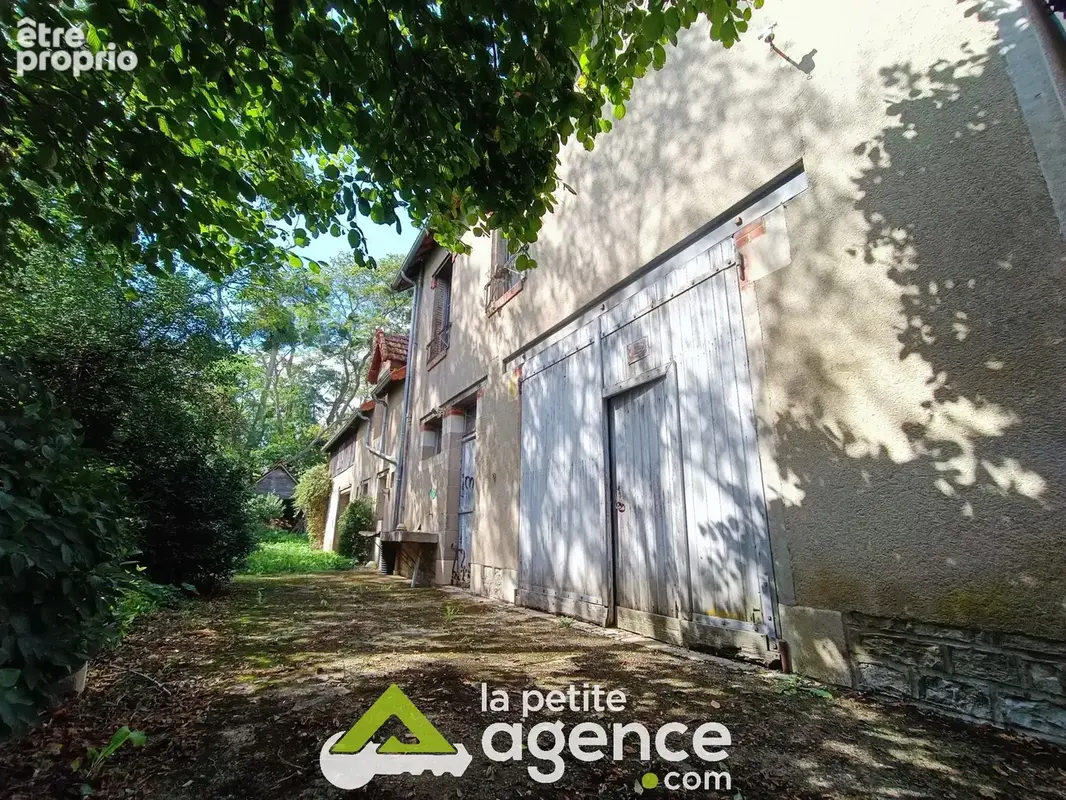 Longère sur terrain de plus d'1 hectare - photo 3
