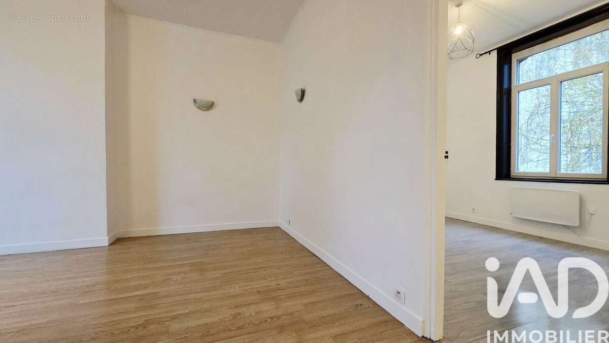 Photo 3 - Appartement à MARCQ-EN-BAROEUL