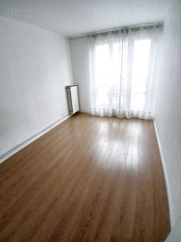 Appartement à PARIS-12E