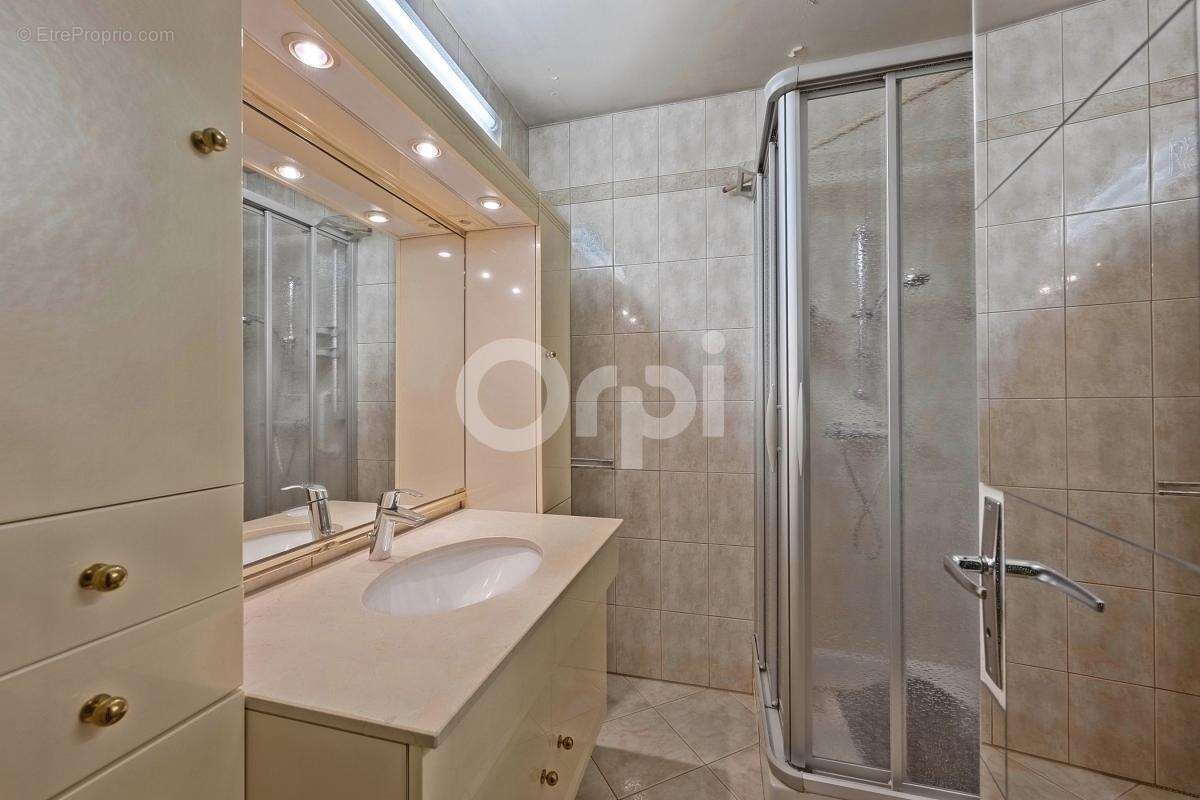 Appartement à VILLEMOMBLE