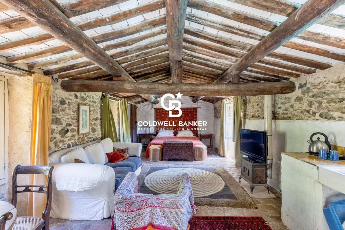 Hameau de caractère au coeur de la nature - photo 17