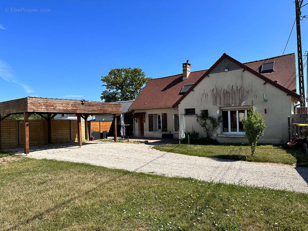 Maison à ANET