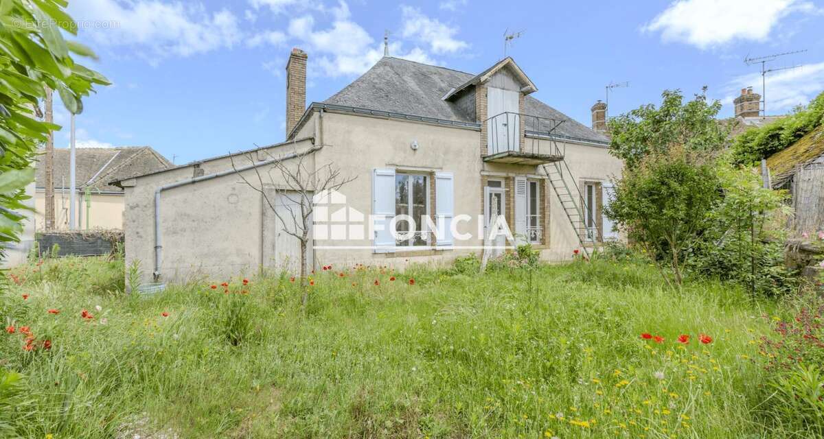 Maison à CONNERRE