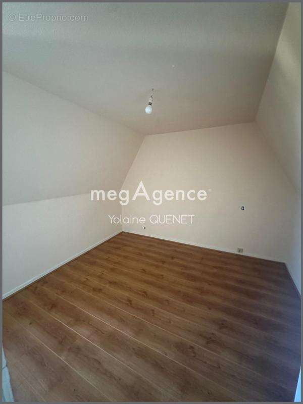 Appartement à MUR-DE-BARREZ