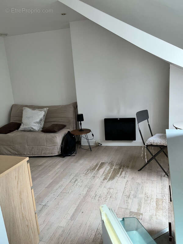 Appartement à PARIS-14E