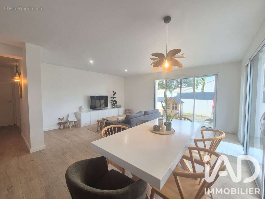 Maison 127 m² à Les Sables-D'olonne  - photo 2