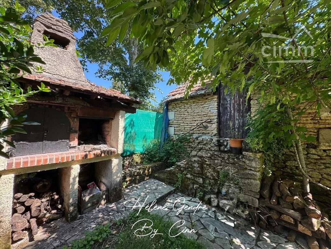 Maison à MONTIGNAC