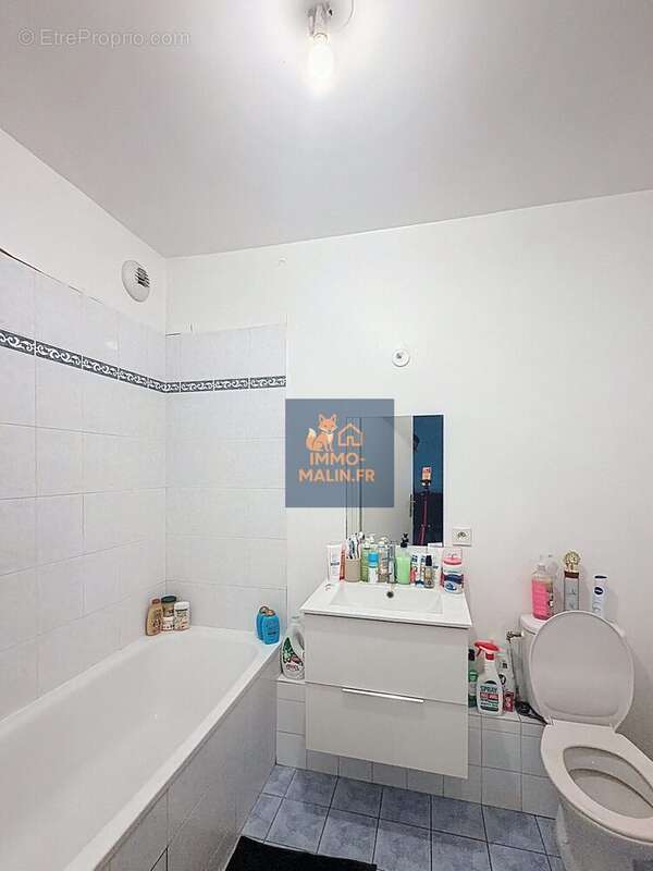Salle de bains  - Appartement à ARGENTEUIL